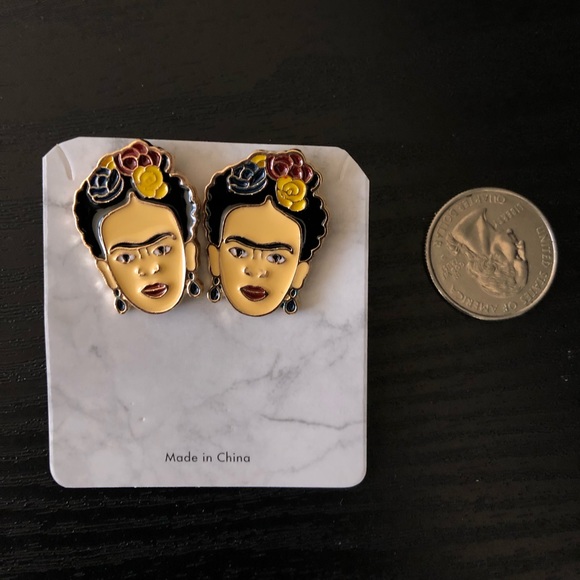 Frida Kahlo Earrings - Picture 3 of 3